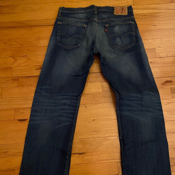 Men's Levis - Picture 1 of 3